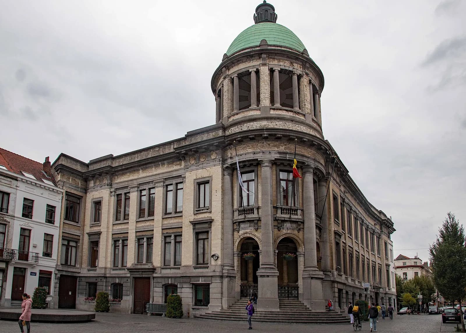 Maison communale de Molenbeek-Saint-Jean