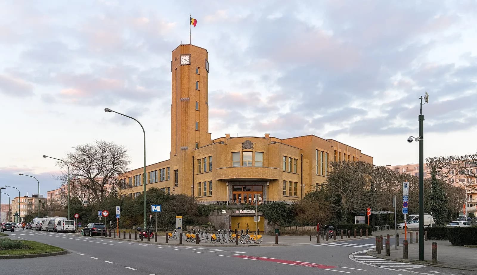Maison communale de Woluwe-Saint-Lambert
