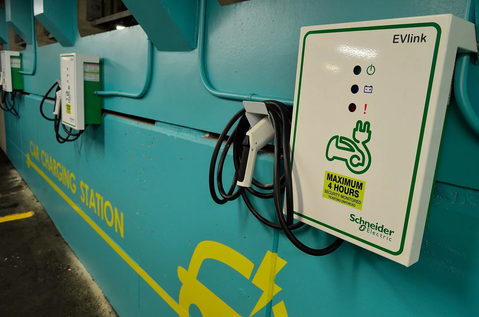 Bornes murales Schneider Electric EVlink
